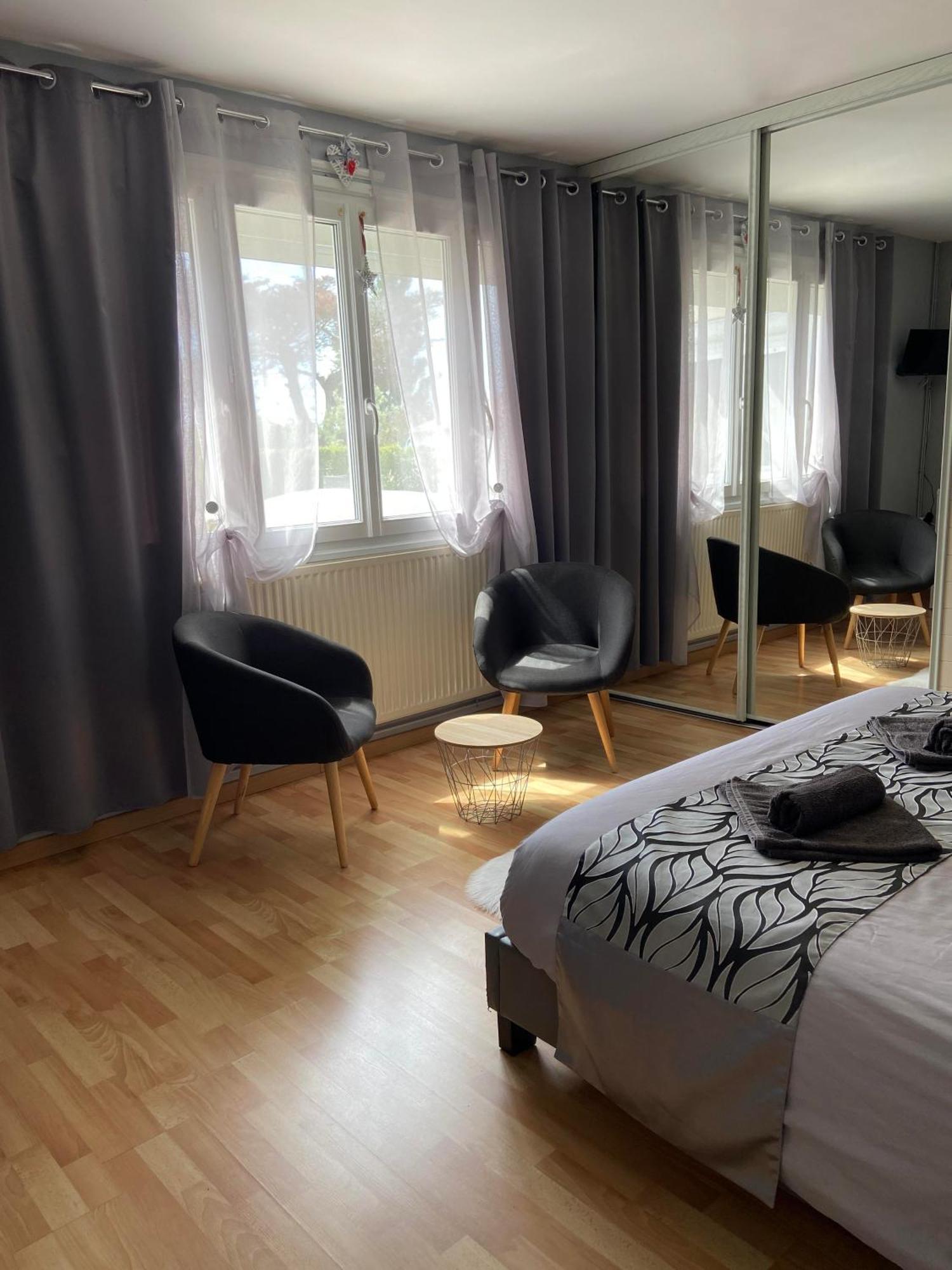 Chambres De L Enclose Ла-Барр-де-Мон Екстер'єр фото